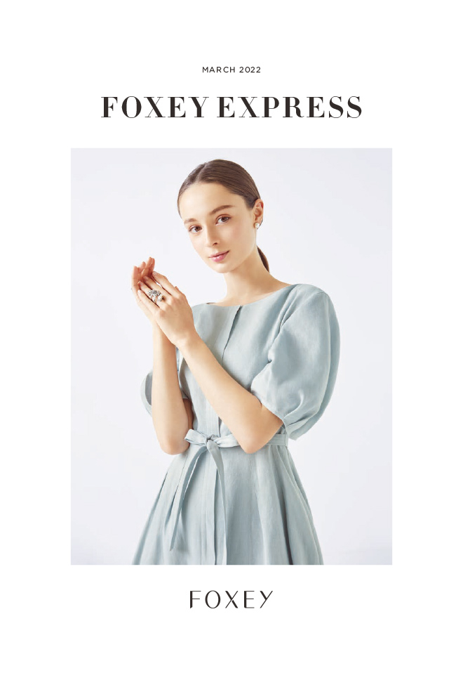 美品】 フォクシー foxey 白ブラウス 40 | www.artfive.co.jp